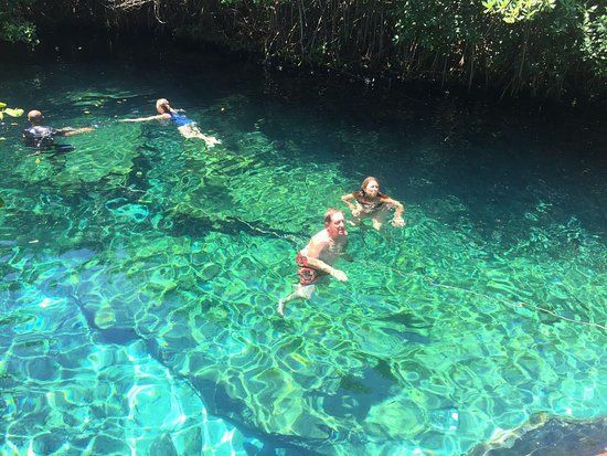 El Cenote Yax Kin Camping